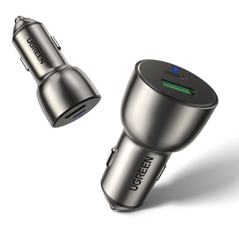 شاحن سيارة UGREEN 36W مع حافظة من الألومنيوم (رمادي فضائي)CD213